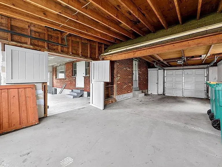 7245 Saint Andrews Pl — Photo 11