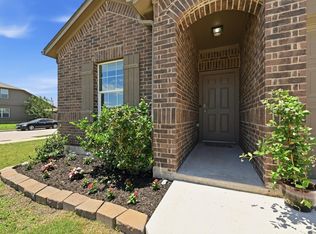 227 Hess Dr, Kyle, TX 78640