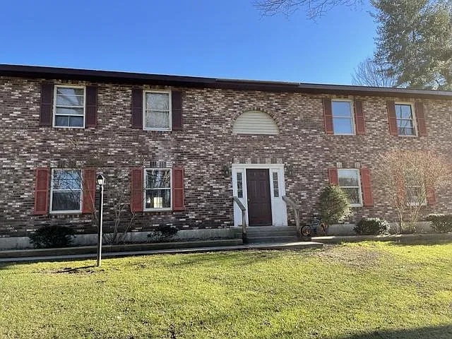 245 Paisley Rd Apt C2 — Photo 1