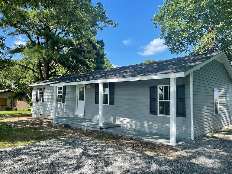 1379 School House Rd — Photo 8