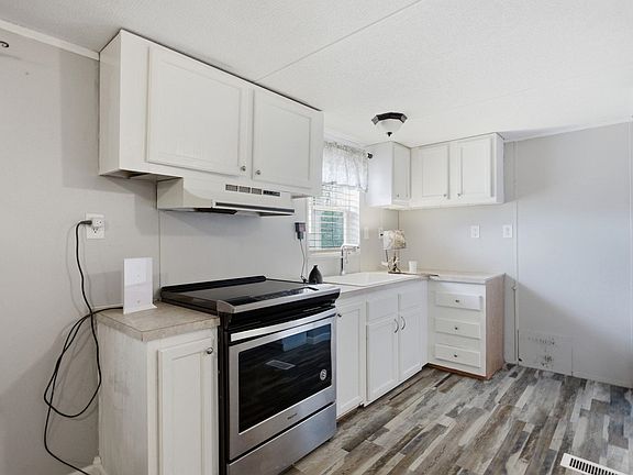 5th image of 6925 Old Hecker Rd