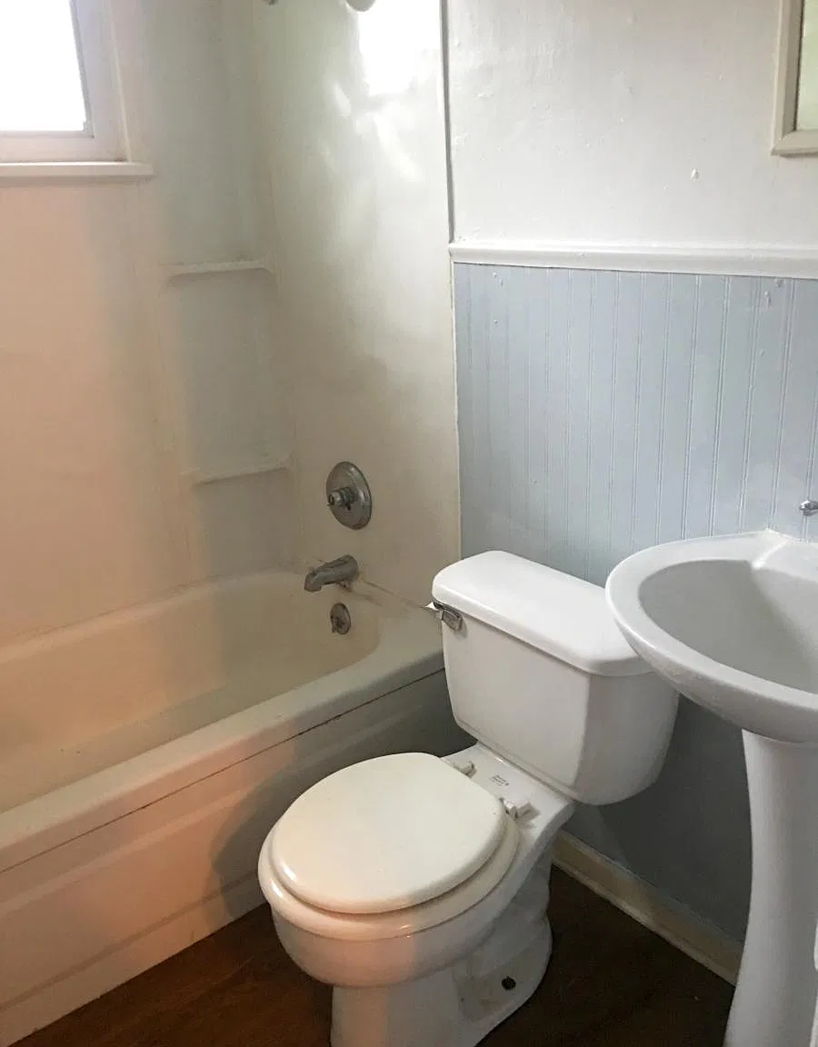 3 bed, 1200 sqft, $1,200 — Photo 3