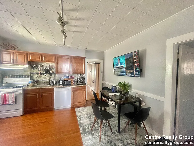 20 Matchett St — Photo 6