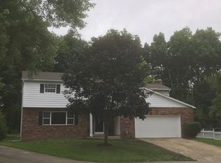 1024 Amberly Pl, Columbus, OH 43220