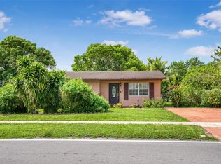 2950 NW 211th St, Miami Gardens, FL 33056
