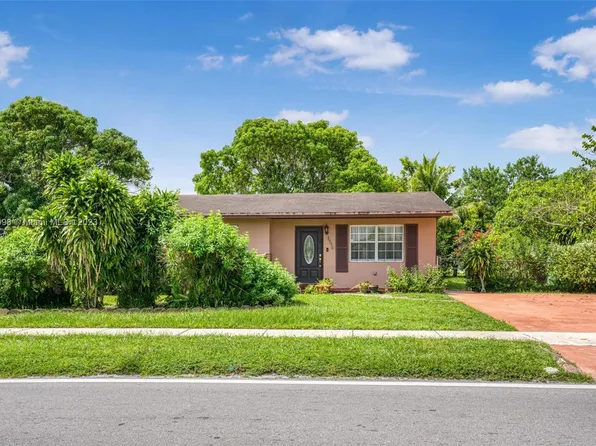 2950 NW 211th St, Miami Gardens, FL 33056