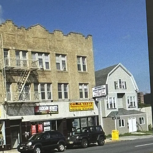 388 Bloomfield Ave Photo 1