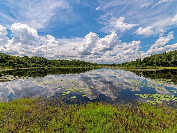 5th image of 41520 Charm Lake Dr