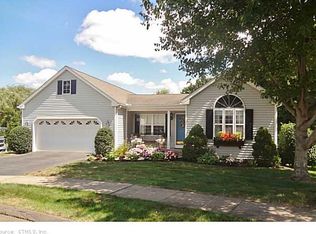 124 Pond Pl, Middletown, CT 06457