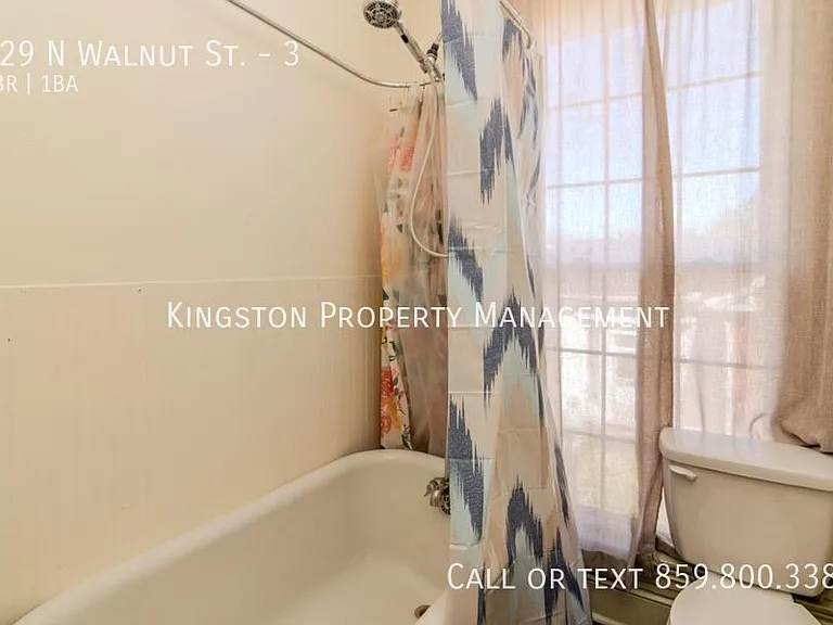 129 N Walnut St #3 — Photo 15