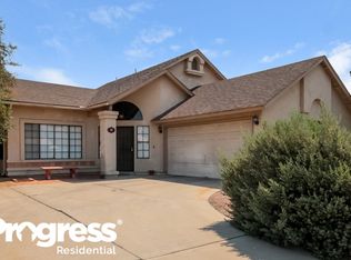 555 W Spur Ave, Gilbert, AZ 85233