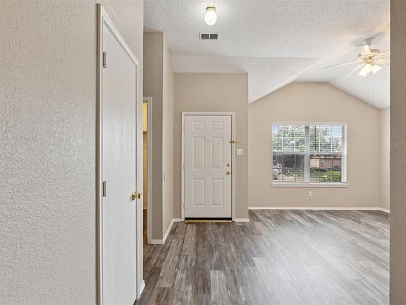 5th image of 845 Beaver Creek Dr