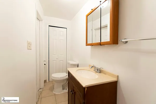 Rented by Brownstone Real Estate | media 18