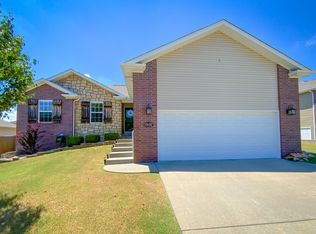 1908 Wellington Rd, Harrison, AR 72601