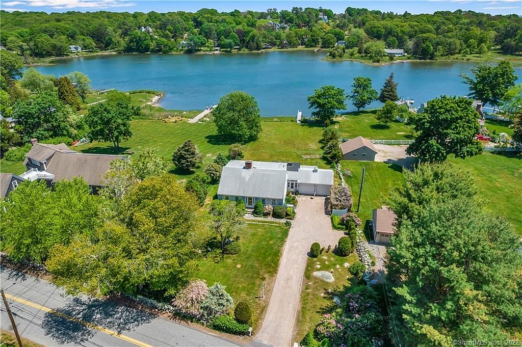 52 Cove Rd, Stonington, CT 06378 Zillow