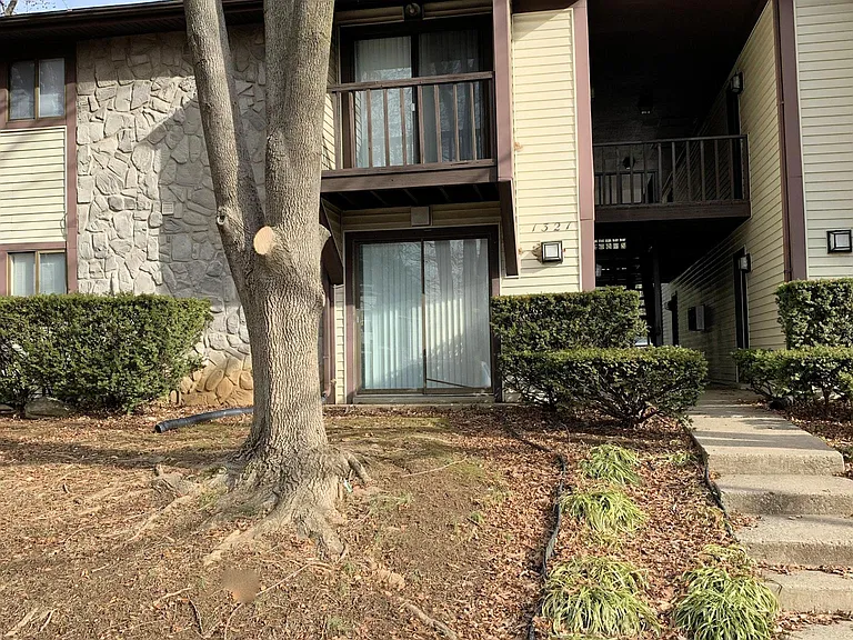 1321 Gray Hawk Rd #2 — Photo 9
