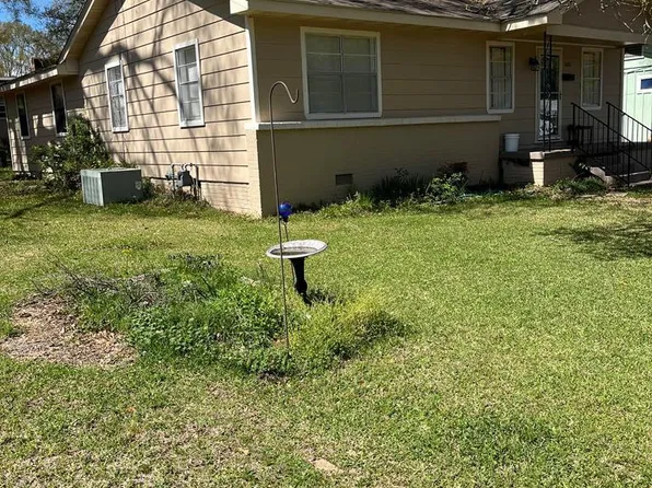 515 Hillcrest Ave, McComb, MS 39648