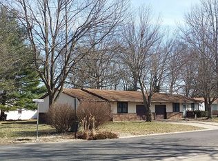 225 Teakwood Dr, Bethalto, IL
