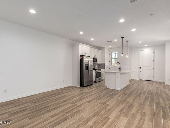 4th image of 2787 N CLAIRE Drive