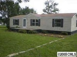 135 Longleaf Dr, Salisbury, NC 28147