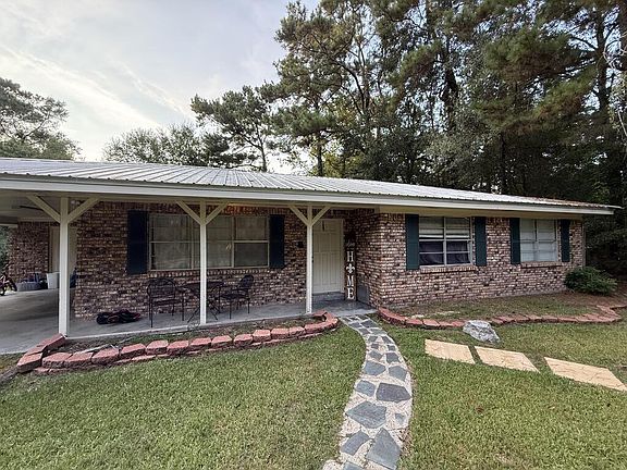 2nd image of 25 Sam Powell Rd