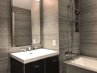 Rented by Gulia Wang, LREB