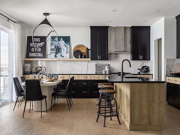 Fullerton Kitchen and Dining Room