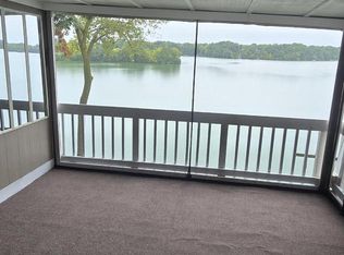 1731 Cliffs Lndg #202, Ypsilanti, MI 48198