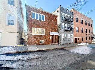 54 Spring St, Lodi, NJ 07644