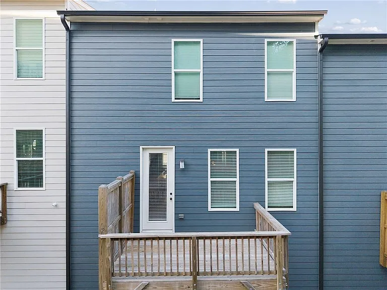 383 Skylar Way SE — Photo 31