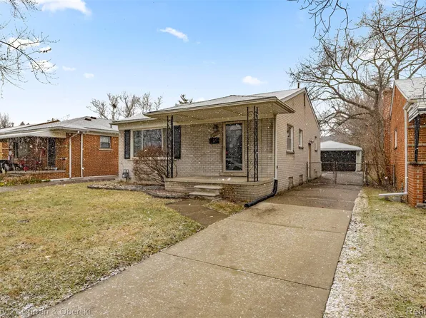 24084 Currier St, Dearborn Heights, MI 48125