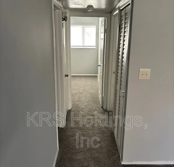 1265 Nelson St #D — Photo 4