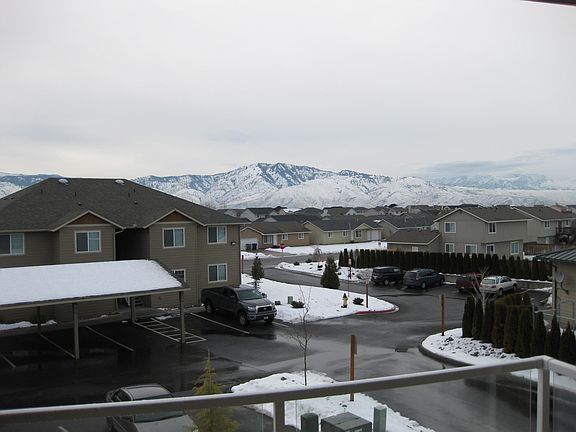 2nd image of 37 Beacon Dr #D