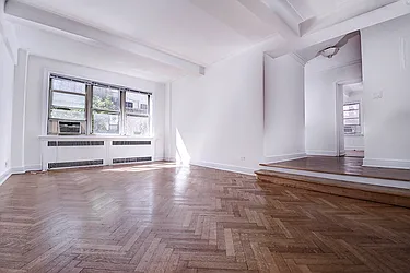 Rented by Urbane Brokerage