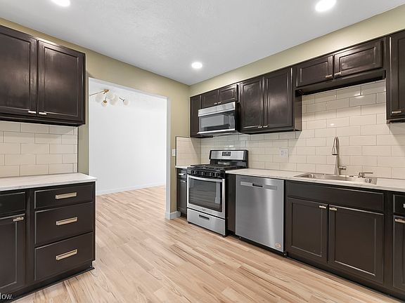 5th image of 6242 Eldridge Blvd