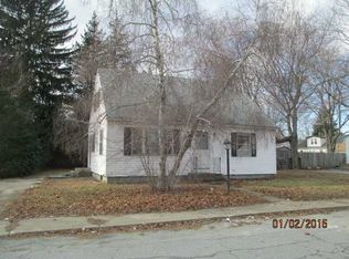 29 Bell St, West Warwick, RI 02893