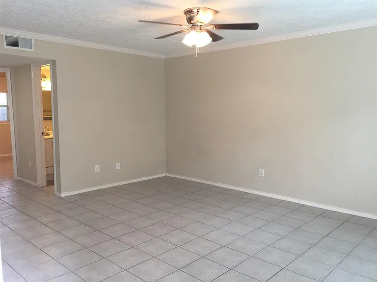 4117 Keeler Ct #4 — Photo 4