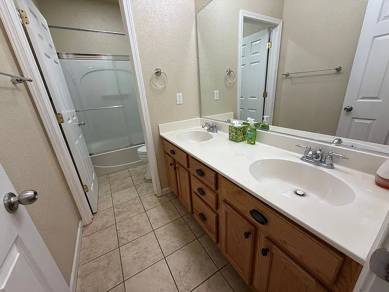 5501 Claudied Way — Photo 16