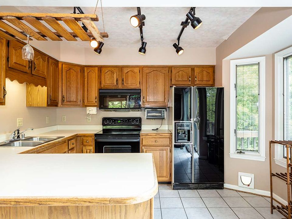 5600 E Point Rd, Elkton, VA 22827 Zillow