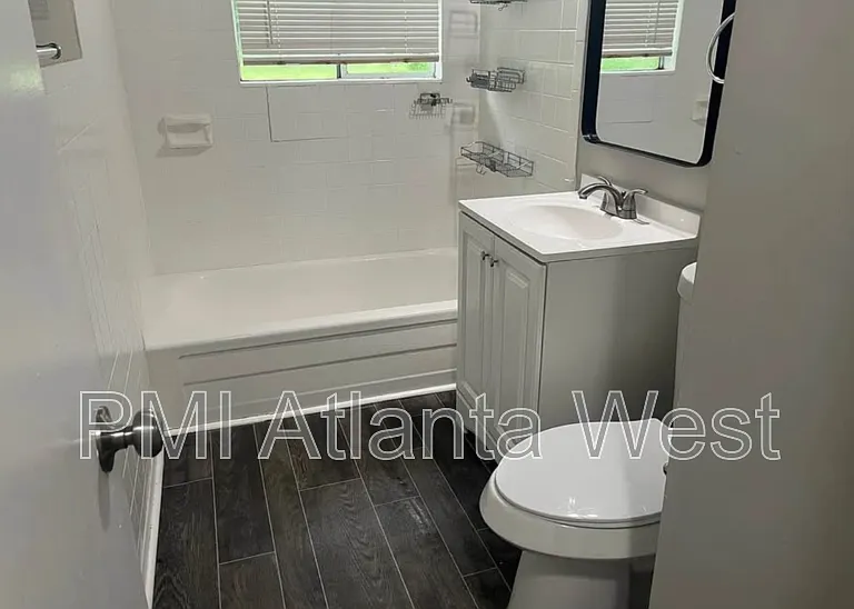 8421 Stonewall Jackson Dr — Photo 9