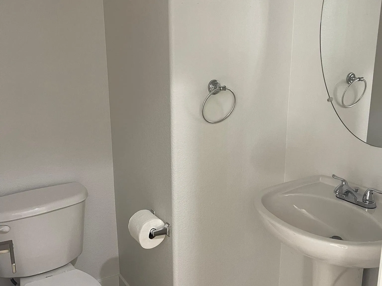 2 bed, 1714 sqft, $2,100 — Photo 3