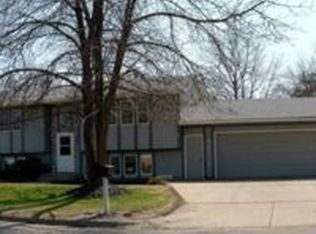 971 Southview Dr, Hastings, MN 55033