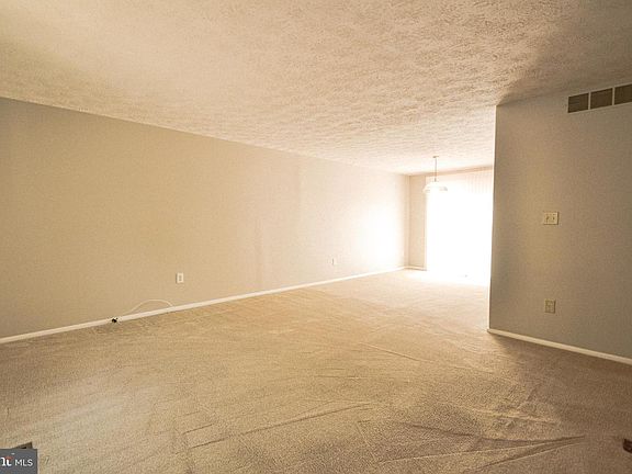 5th image of 7725 Baggins Rd