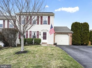 138 Chelmsford Dr, Marietta, PA 17547