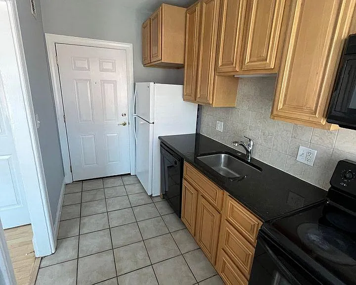 6 E Walnut St #3A — Photo 10
