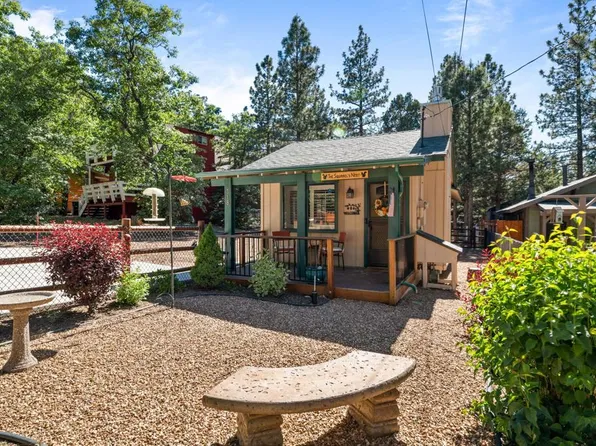 318 Los Angeles Ave, Sugarloaf, CA 92386