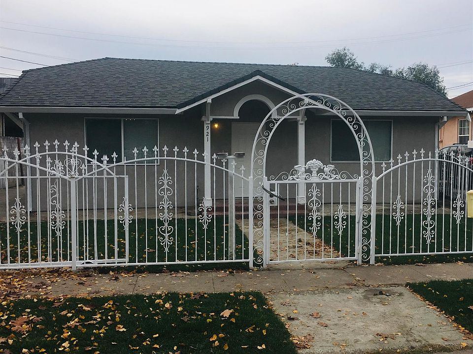 1st image of 921 Pleasant Ave