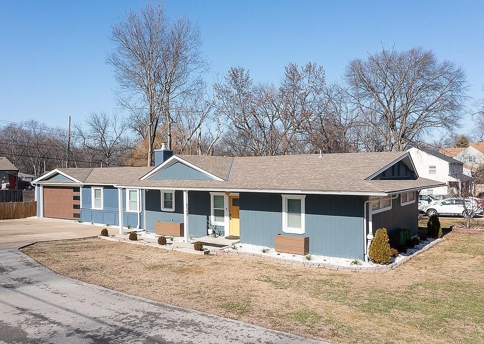 1st image of 8548 Grandview Ln