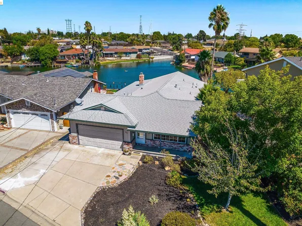 97 S Lake Dr, Antioch, CA 94509