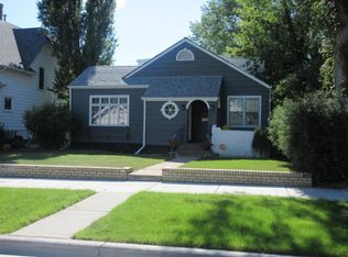 607 3rd Ave E, Williston, ND 58801